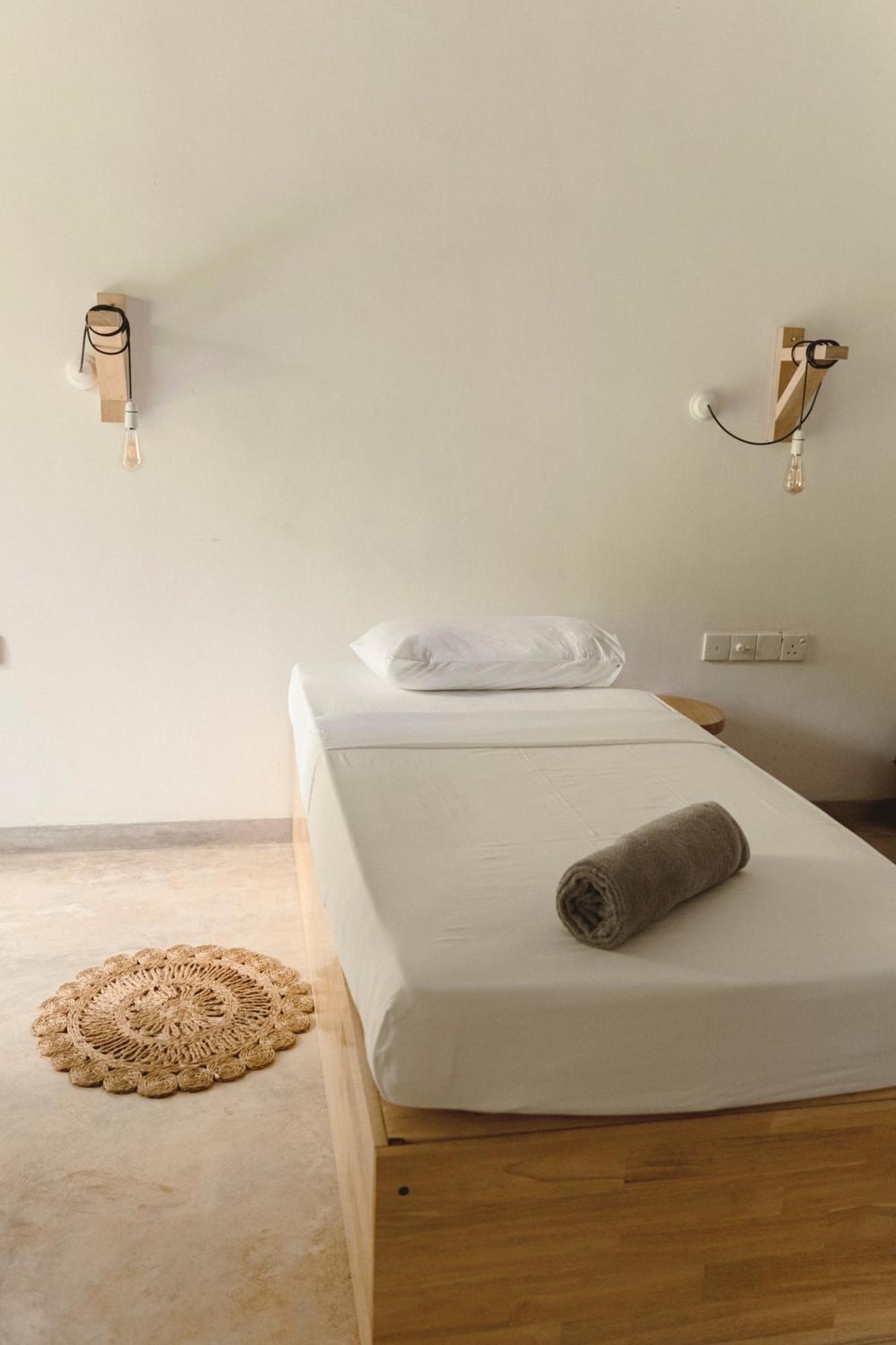 Taboo Hotel Dikwella Luaran gambar